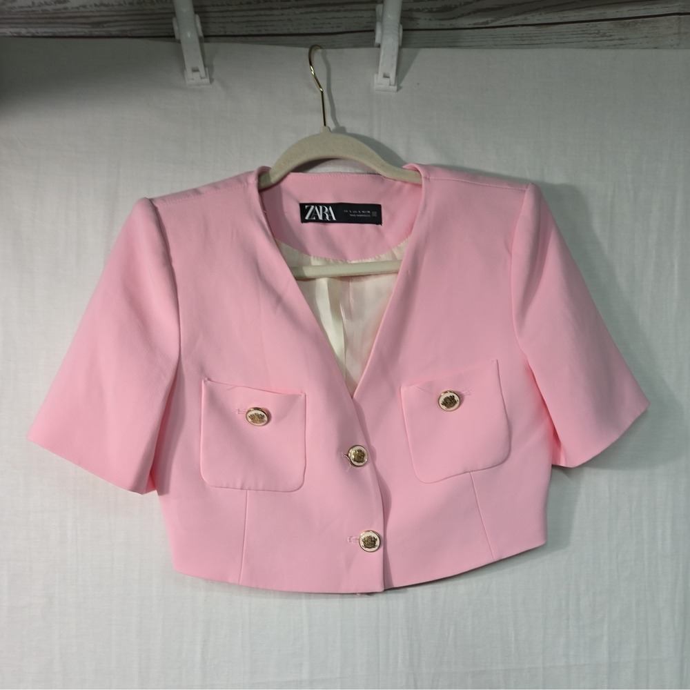 Zara Women's Small Cropped Pink Blazer 2 Gold Button Front Short Sleeves Lined